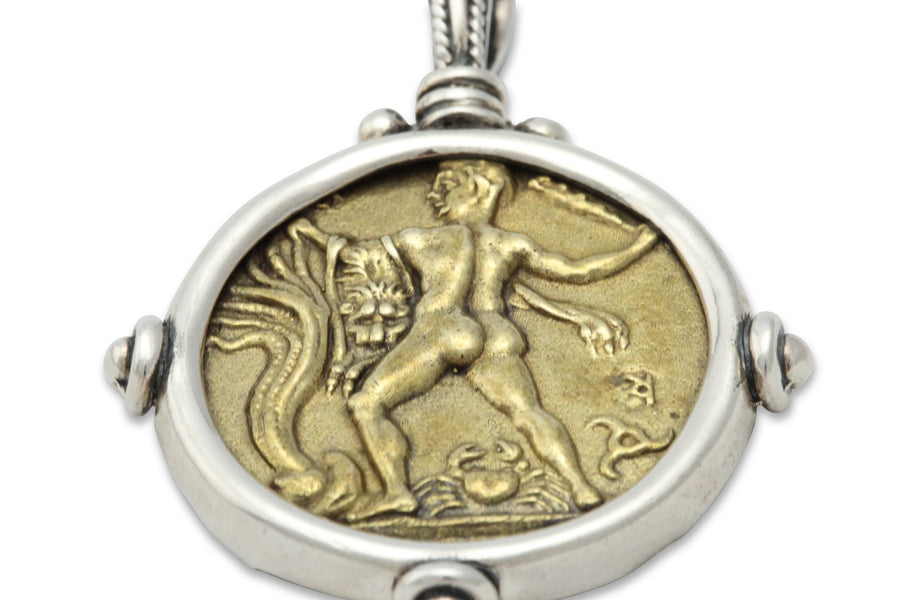 Thiasimi Fimi - Prestigious Fame Silver & Gold Pendant