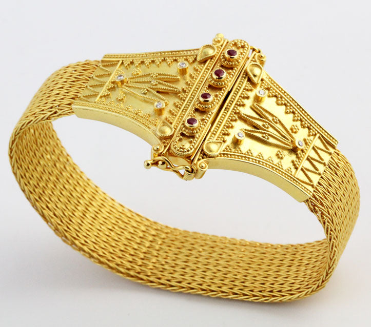 HK0703b Gold Bracelet w/Diamonds & Rubies _2