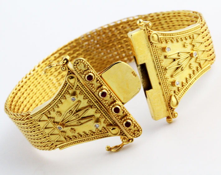 HK0703b Gold Bracelet w/Diamonds & Rubies _4