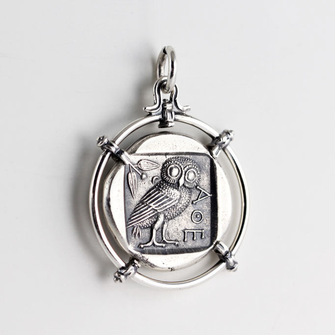 HK5003p Silver Medallion of Goddess Athena _2